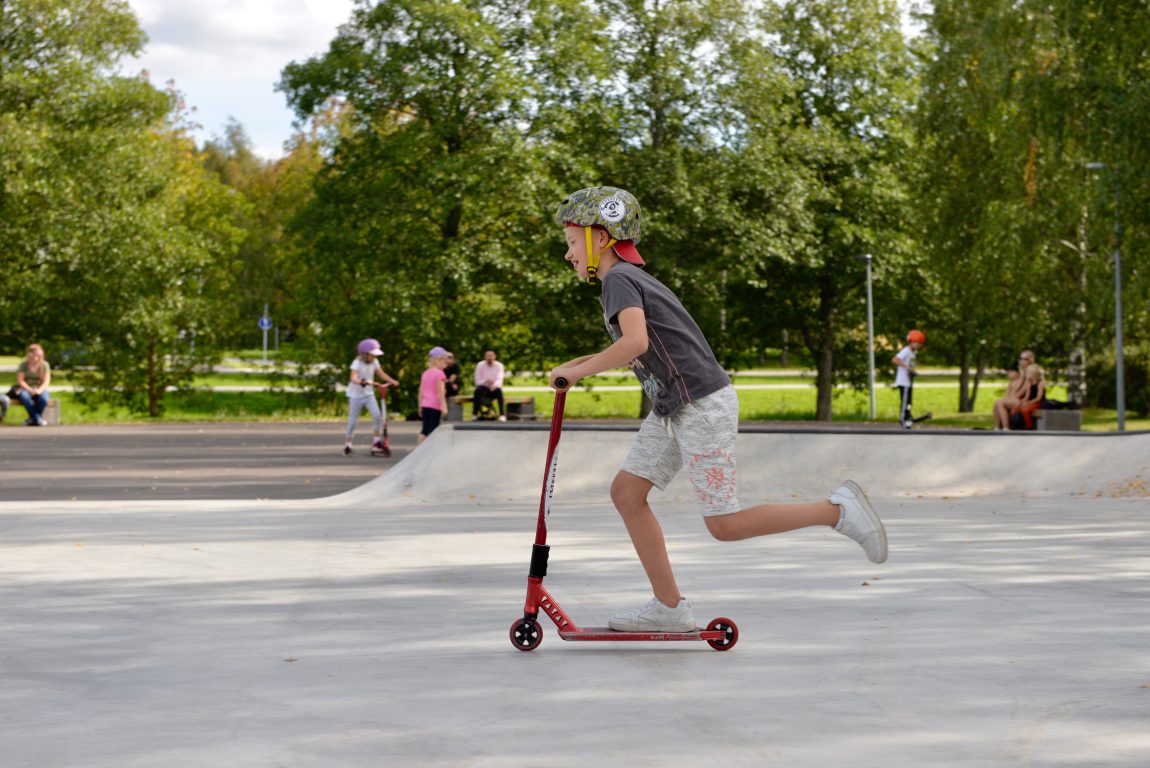 Urheilupuiston skeittiparkki