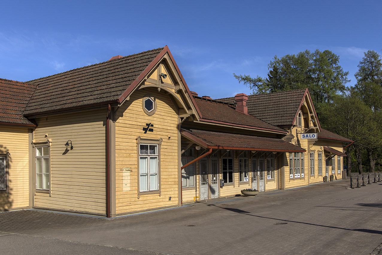 Railway Station - Salon Kohteet
